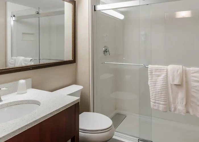 Family Hotel: Comfort Inn & Suites West Springfield